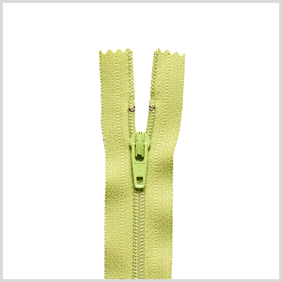 874 Lime 9 Regular Zipper | Mood Fabrics