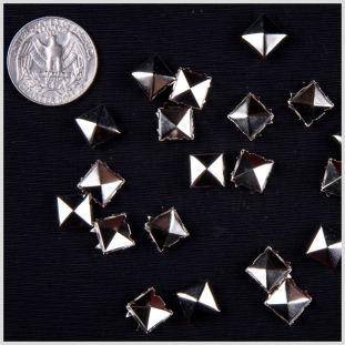 3/8 Silver Pyramid Nailheads