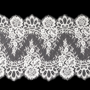 White Floral Corded Lace with Scalloped Eyelash Edges - 14.75"