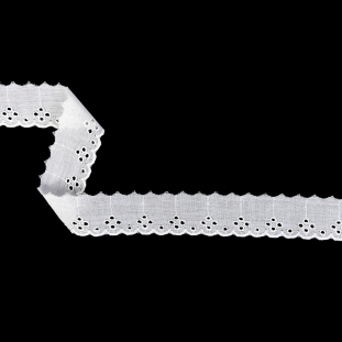 Off-White Floral Eyelet Trim With Finished Scalloped Edge - 1.5"