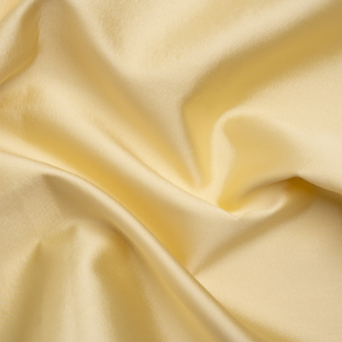 Premium Vanilla Custard Silk Wool