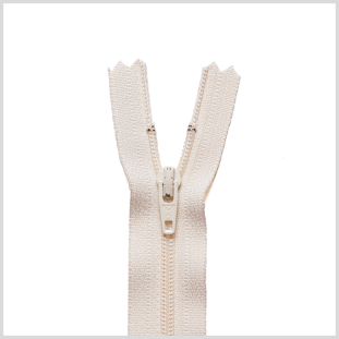 099 Off-White 24 Regular Zipper